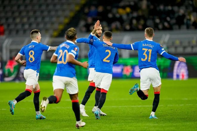 包含窗口期巴塞罗那调整名单以备欧联；完成体检环节打磨；球迷炸锅；资深球员宣示担当的词条