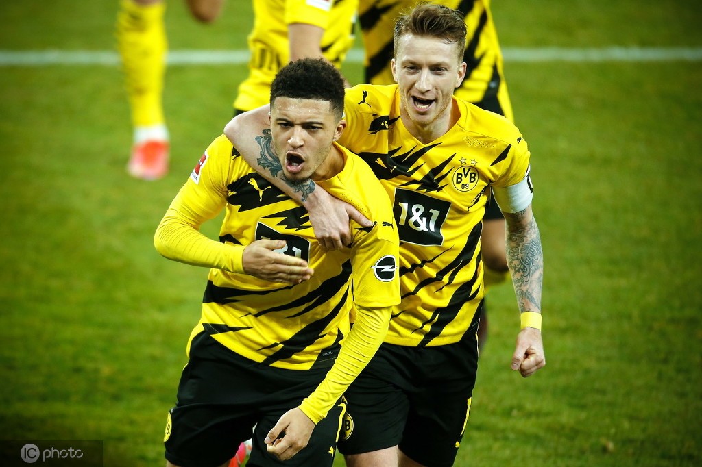 九游电脑版辅助-迈阿密热火训练开放日，赛前遗憾出局引欢呼，德甲在即，赛程密集仍需轮换的简单介绍-九游电脑版辅助